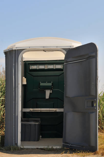 Best Portable restroom trailer rental  in Pinehurst, ID